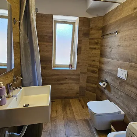 Apartament Dua's Tirana